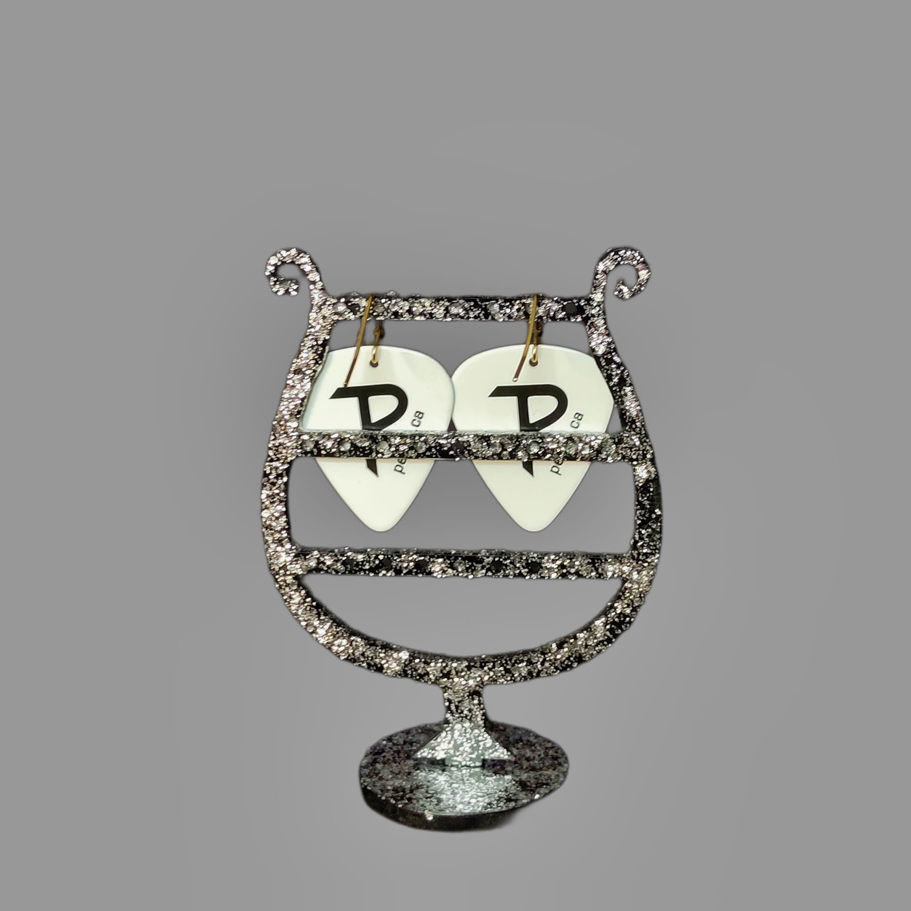 Guns N' Roses Logo Guitar Pick Earrings - Image 9