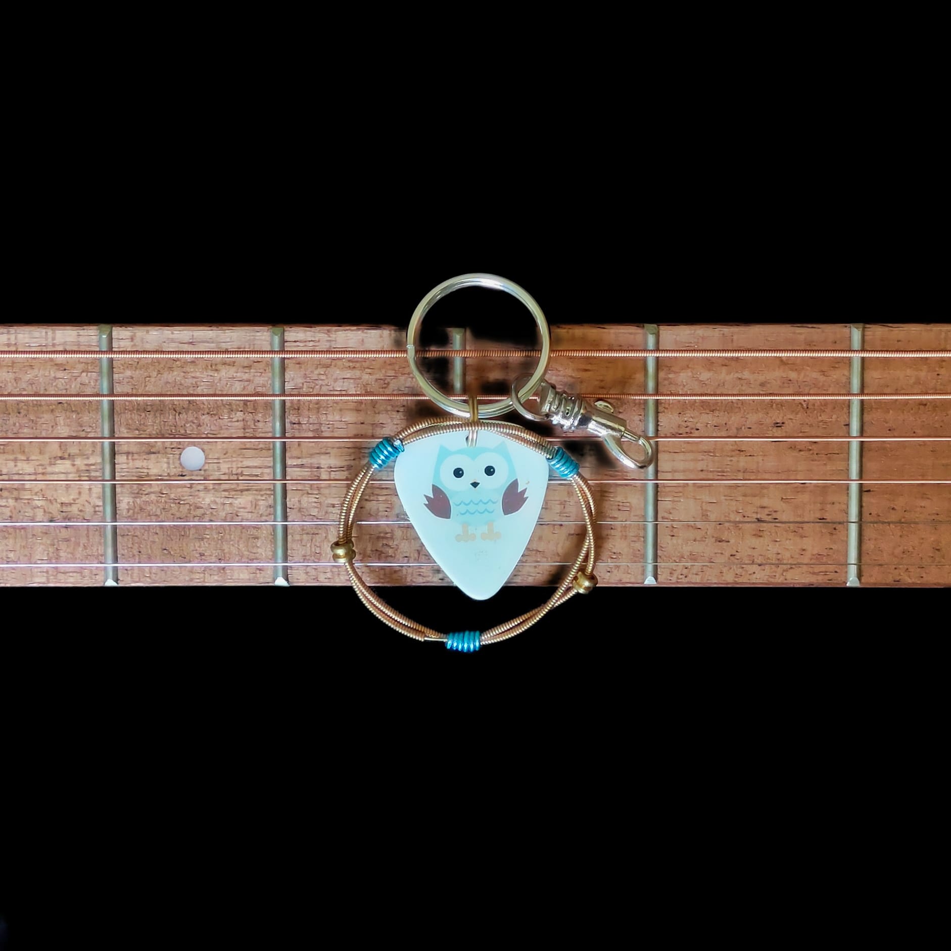 Owl Guitar String Keychain - Image 5