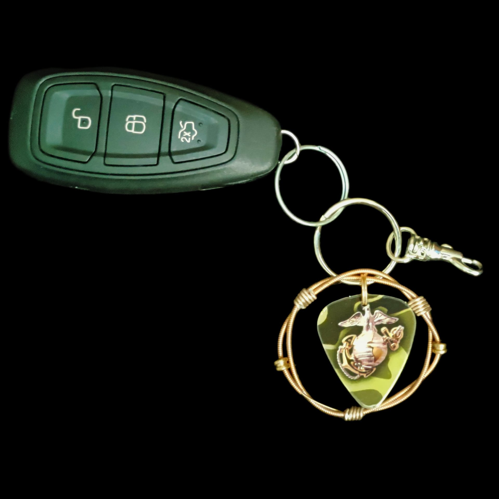 US Marines Guitar String Keychain - Image 3