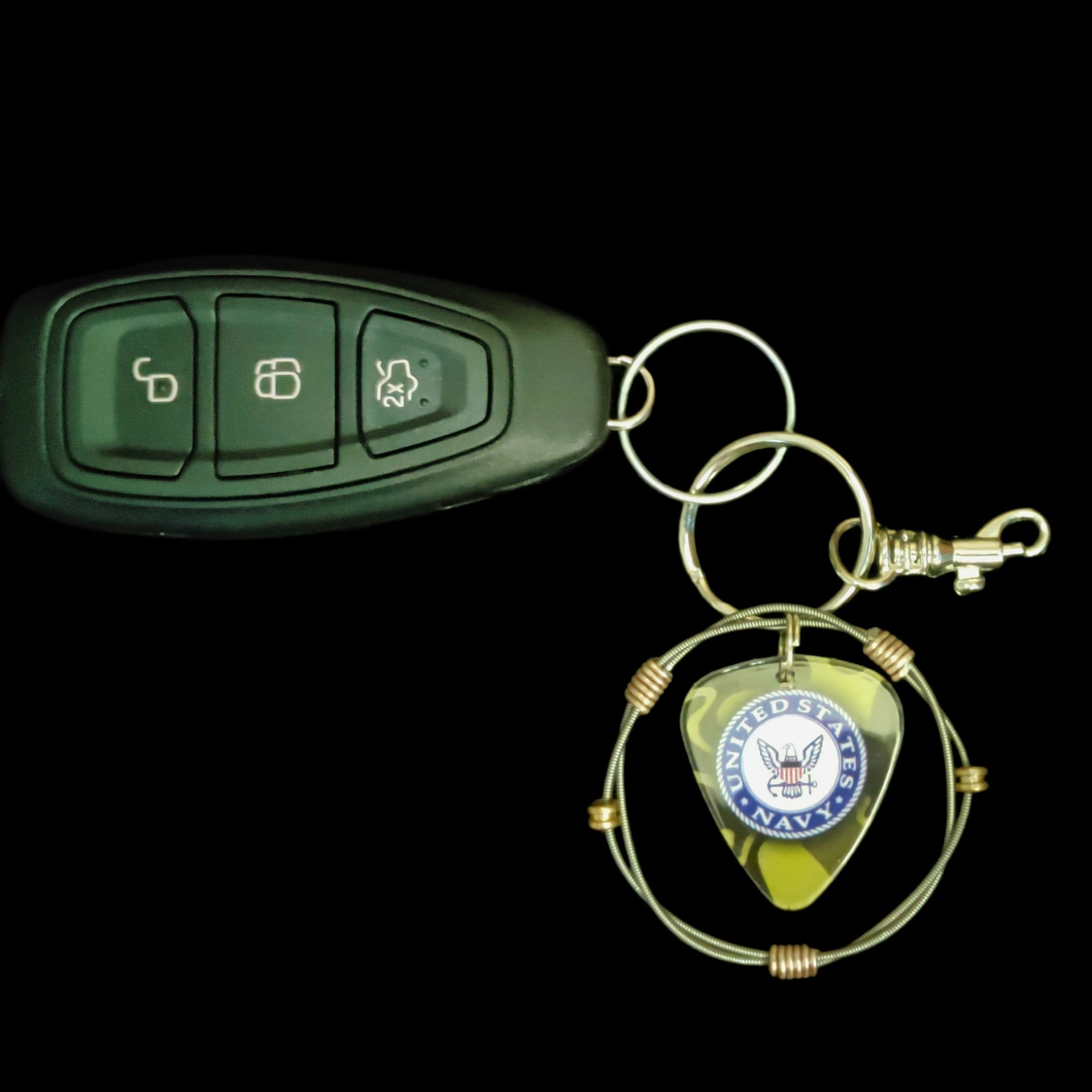 US Navy Guitar String Keychain - Image 3