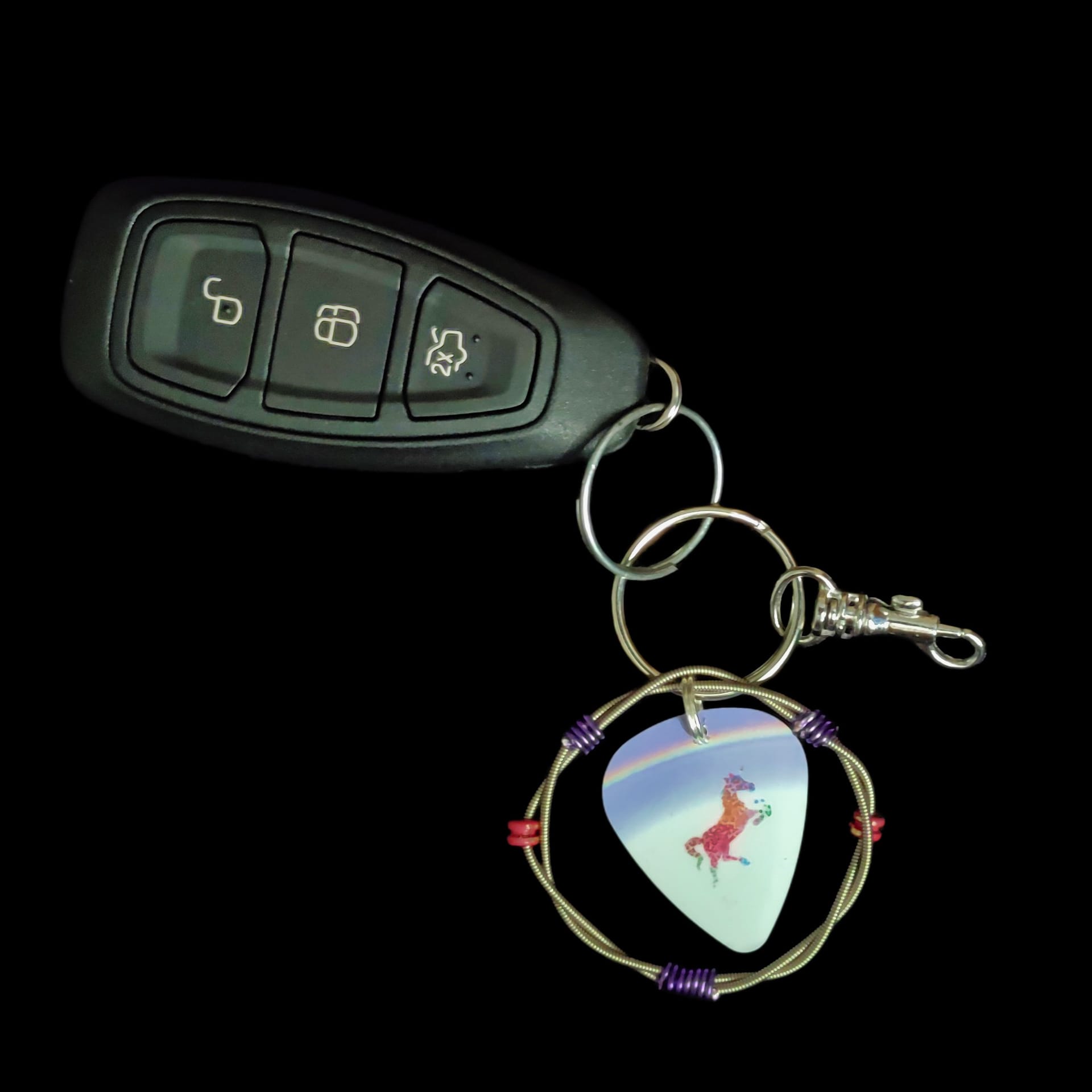 Unicorn Guitar String Keychain - Image 3